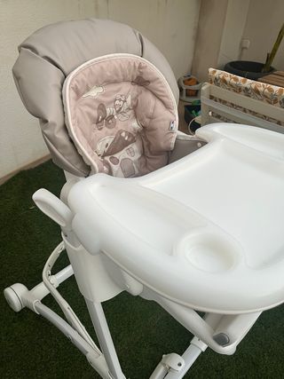 Trona bebé Cam regulable blanca