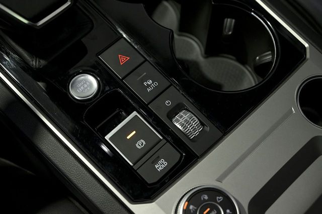 Volkswagen Touareg   eHybrid Eleg 3.0 V6 TSI 280kW Tip 4M 