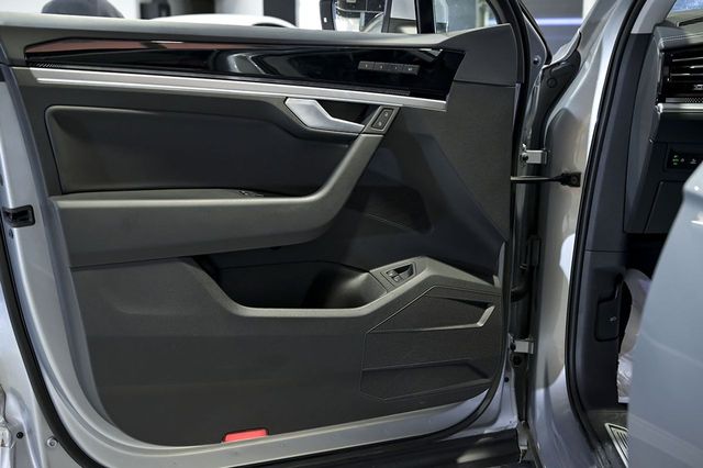 Volkswagen Touareg   eHybrid Eleg 3.0 V6 TSI 280kW Tip 4M 