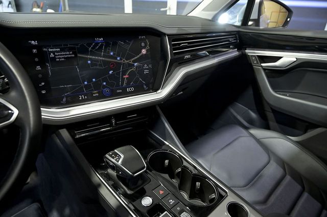Volkswagen Touareg   eHybrid Eleg 3.0 V6 TSI 280kW Tip 4M 