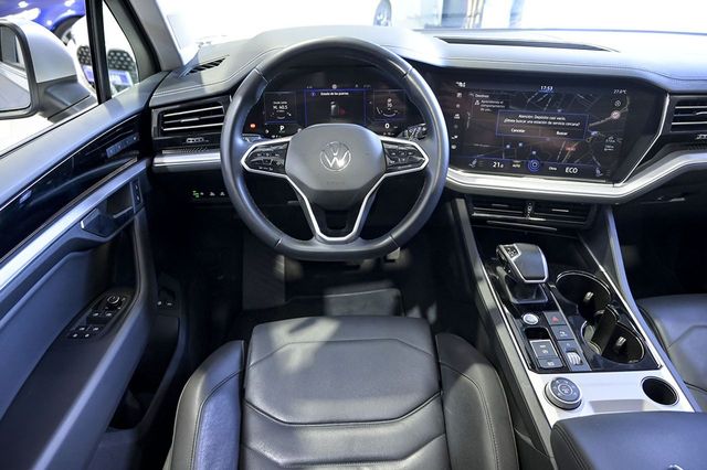 Volkswagen Touareg   eHybrid Eleg 3.0 V6 TSI 280kW Tip 4M 
