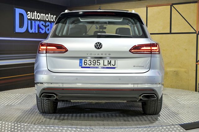 Volkswagen Touareg   eHybrid Eleg 3.0 V6 TSI 280kW Tip 4M 