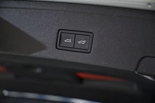 Volkswagen Touareg   eHybrid Eleg 3.0 V6 TSI 280kW Tip 4M 
