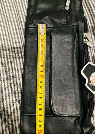 Riñonera Piel Genuina Negra