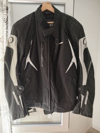 Chaquetas moto, 

