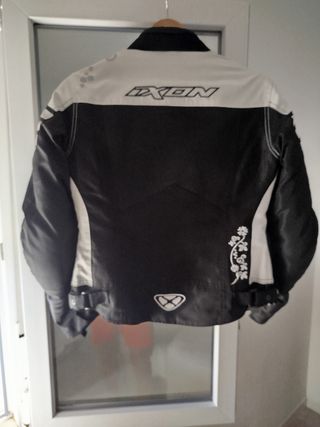 Chaquetas moto, 

