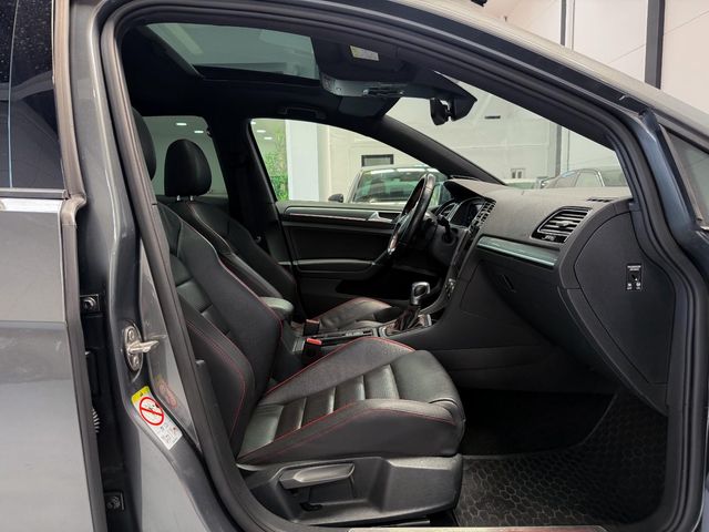 VOLKSWAGEN Golf GTI Performance 2.0 TSI 180kW(245CV) DSG