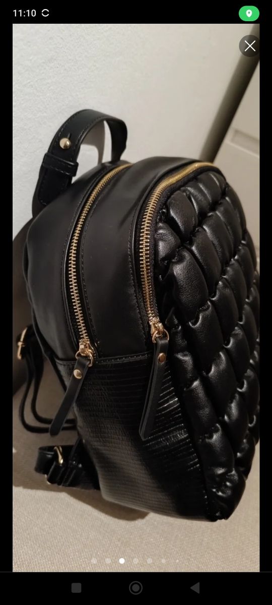 Mochila negra Volum acolchada