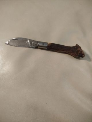 Navaja antigua de asta