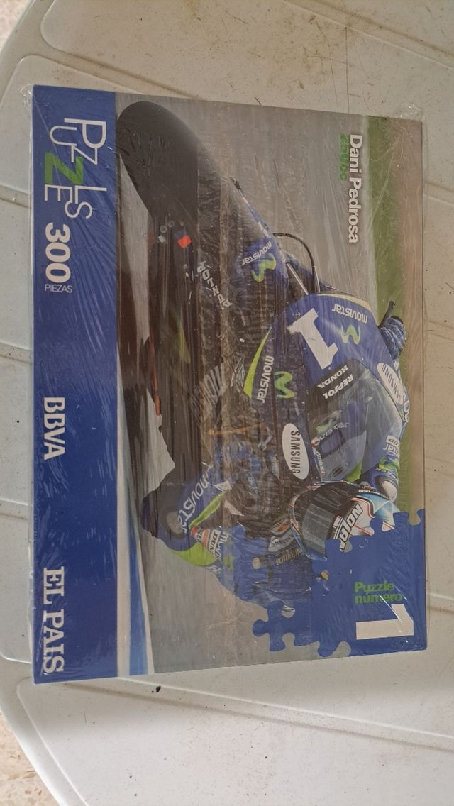 Puzzle 300 piezas Dani Pedrosa