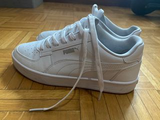 Zapatillas Puma blancas talla 41, excelente estado