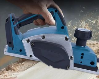 Cepilladora inalámbrica 18V