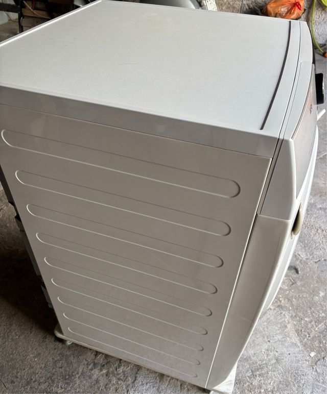 Asciugatrice AEG 8000 Series Lavatherm