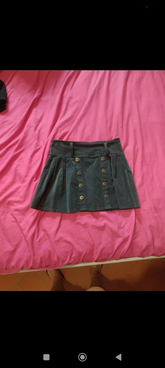 Vestiti usati in ottime condizioni