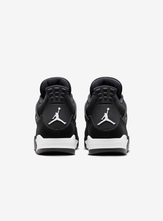 Air Jordan 4 Retro White Thunder 2024