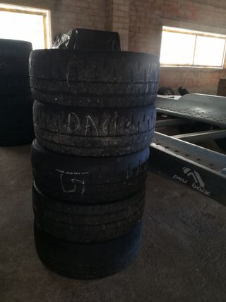  neumáticos de competición 