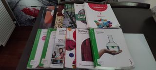 Libros de texto secundaria y bachillerato.