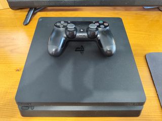 PS4 Slim 1TB