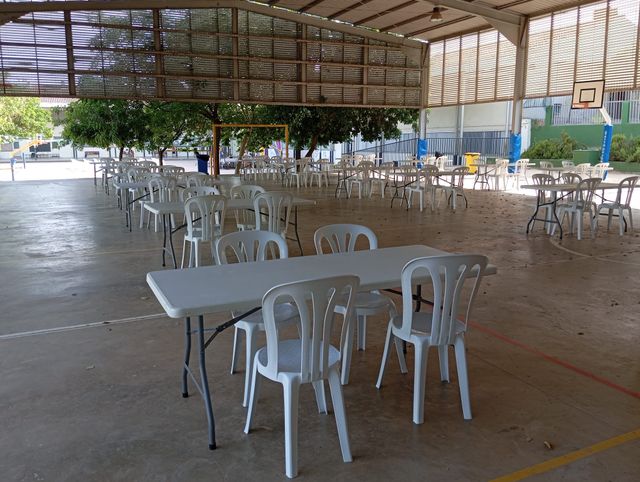 Alquiler mesas, sillas y mobiliario para eventos