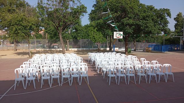 Alquiler mesas, sillas y mobiliario para eventos