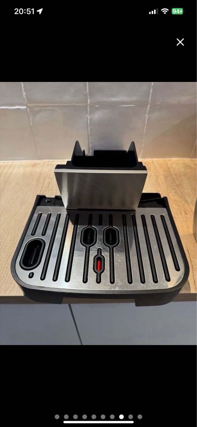 Cafetera automática DeLonghi Magnífica Start