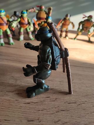 TMNT Teenage Mutant Ninja Turtles Leonardo 2004