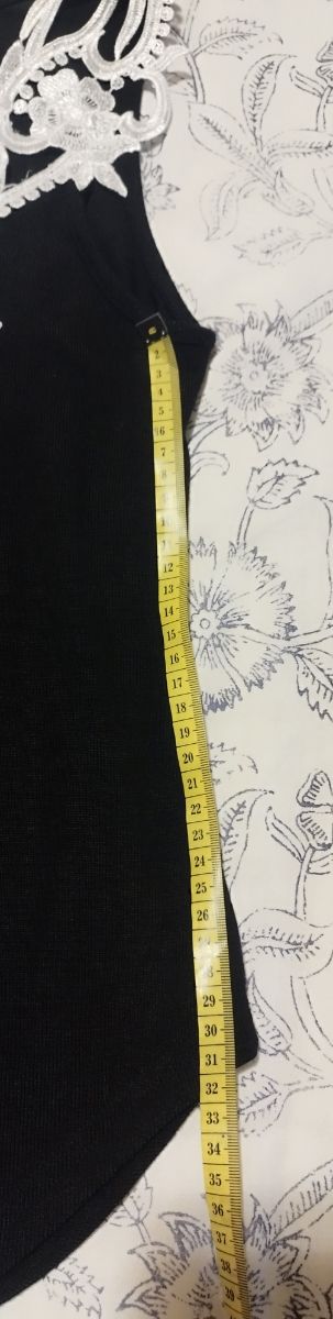 Camiseta negra encaje blanco - Talla única