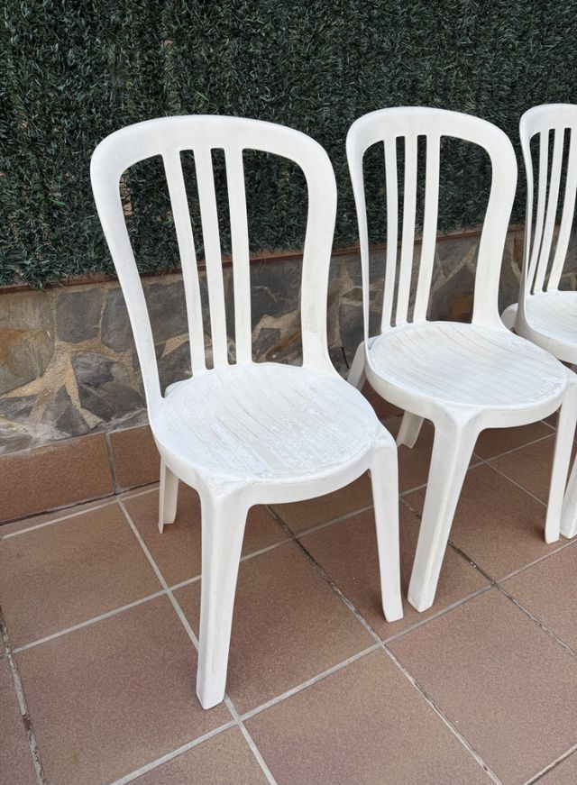 4 sillas de exterior blancas garrotxa