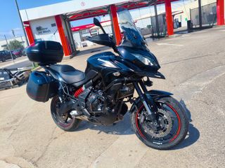 Kawasaki Versys 650 Tourer. Como nueva.