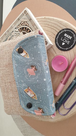 Funda literaria, libro electrónico, tablet, agend