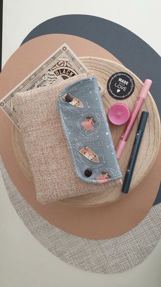 Funda literaria, libro electrónico, tablet, agend