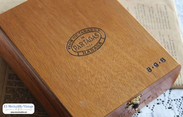 Caja de puros Partagas 8-9-8