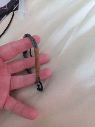 Pulseras de cuero trenzado
