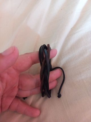 Pulseras de cuero trenzado