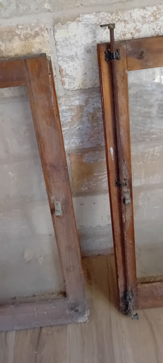 2 Ventanas Madera Antiguas