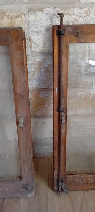 2 Ventanas Madera Antiguas
