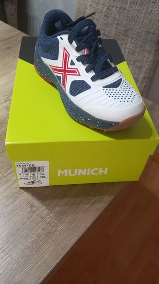 Zapatillas Munich niño 33