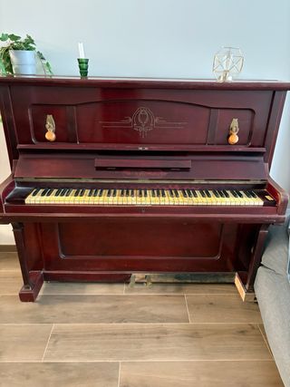 Piano antiguo - restaurar