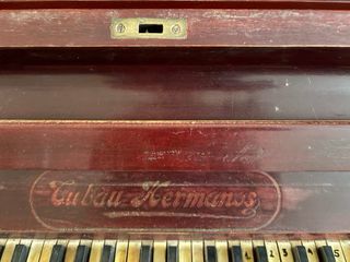 Piano antiguo - restaurar