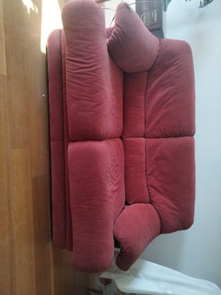 Sofá 2 plazas rojo terciopelo