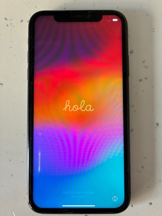 iPhone 11 64GB - Negro + funda + auriculares +