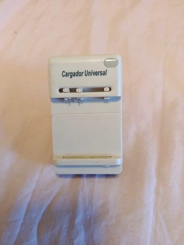 Cargador Universal