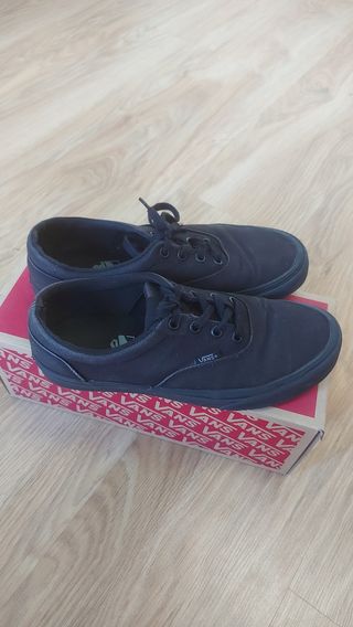 Vans negras talla 38