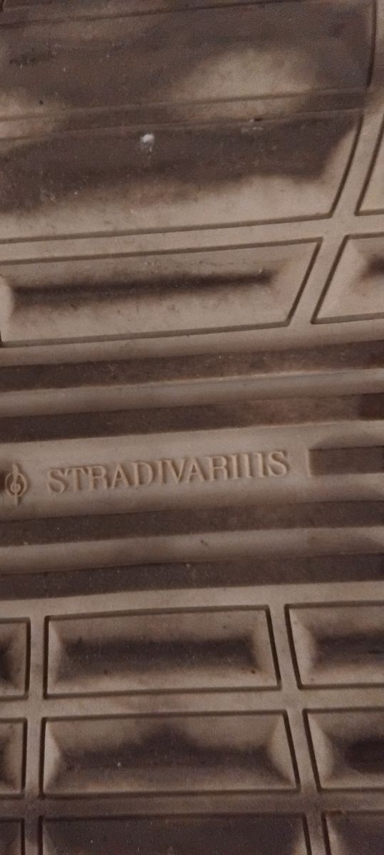 Zapatillas beige mujer