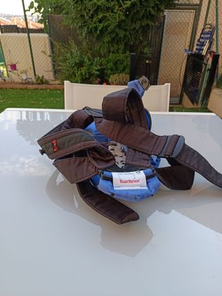 Mochila portabebés BabyBjörn azul