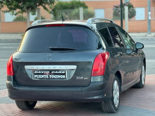 Peugeot 308 2010