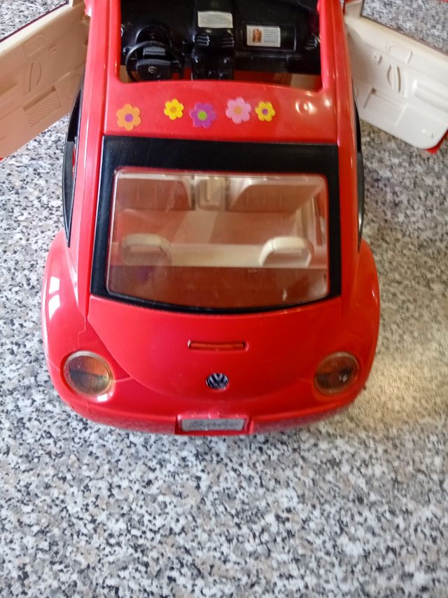 Macchina Volkswagen Maggiolino Barbie