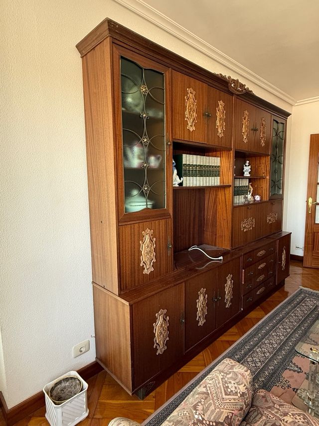 Mueble salón madera maciza