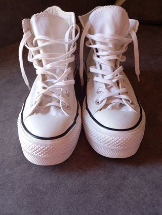 Converse Chuck Taylor blancas