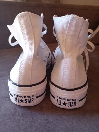 Converse Chuck Taylor blancas
